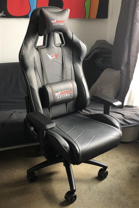 gt omega racing gaming chair.